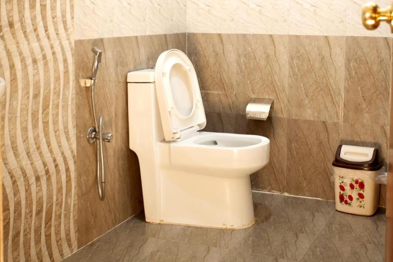 Airport Hotel Edge Home Stay Új-Delhi Kültér fotó