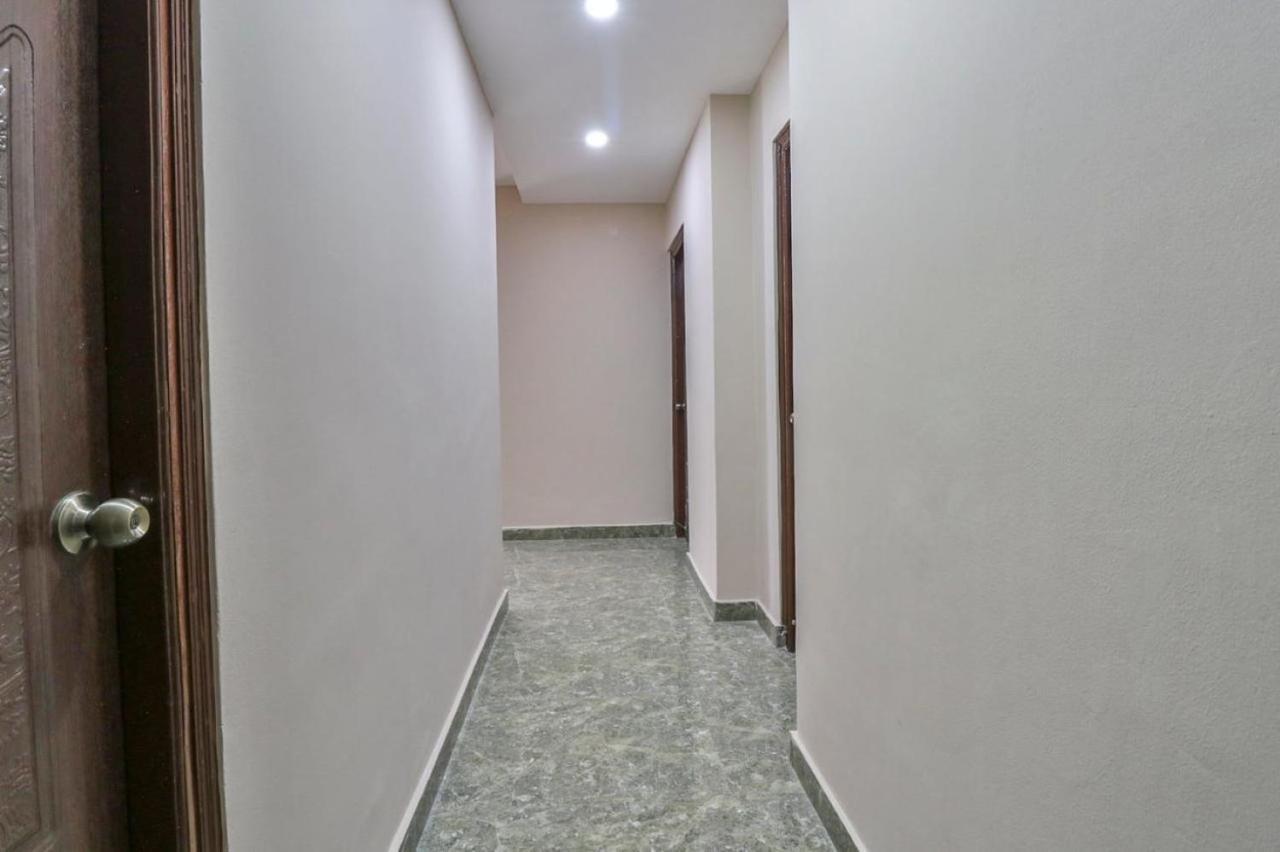 Airport Hotel Edge Home Stay Új-Delhi Kültér fotó